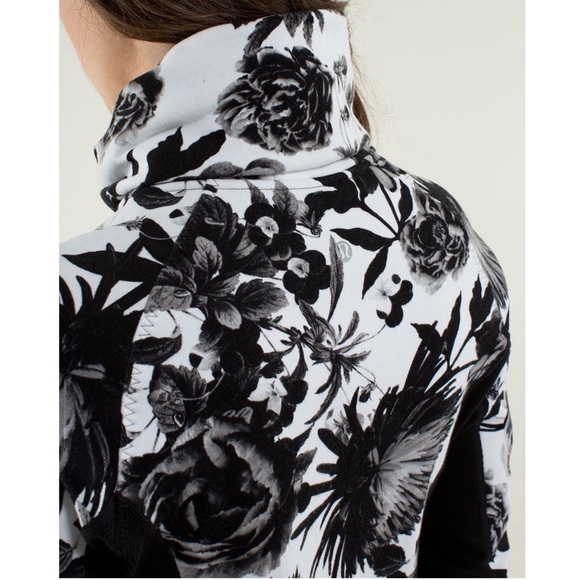 LULULEMON | Forme II Brisk Bloom | Sz 8 - Picture 6 of 11